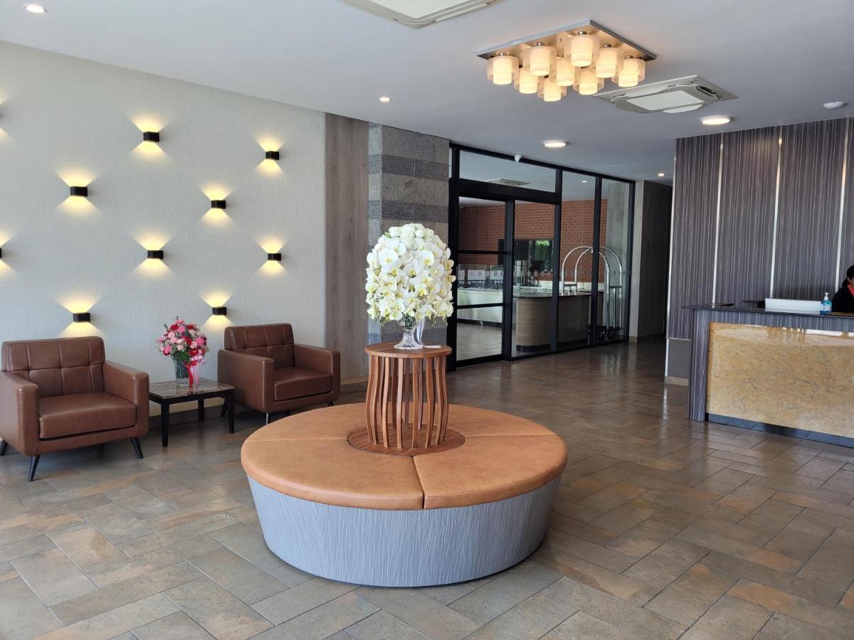 Marsi Hotel @ Bangchak Bangkok Bagian luar foto